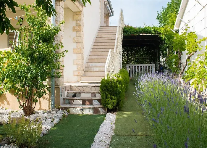 Apartment Olga Matic Vodice